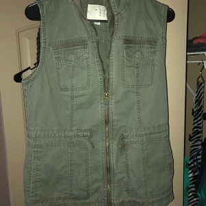 Andeawy green vest